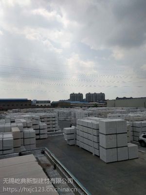 蒸壓加氣混凝土板材 從輕質(zhì)隔墻到鋼結(jié)構(gòu)夾層樓板的綜合應(yīng)用與優(yōu)質(zhì)廠家選擇